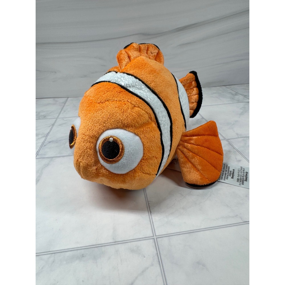 Disney Store Finding Nemo Plush Stuffed Animal Orange Clownfish 10 Inch Pixar